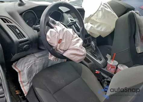 2014 Ford Focus Se z USA, uszkodzony, nr VIN 1FADP3F23EL462278